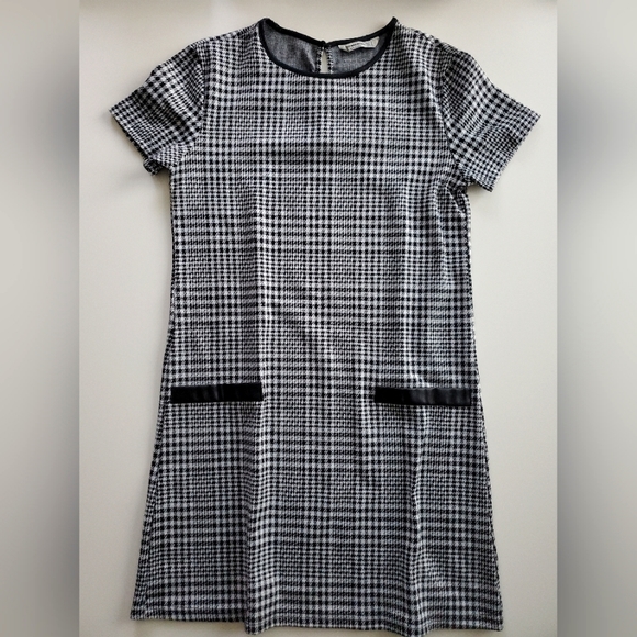 🍂 Chic Pied de Poule Dress for Everyday Elegance 🖤 - Picture 1 of 2